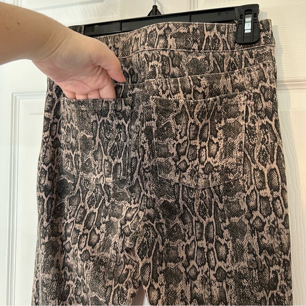 Spanx Snakeskin Skinny Jeggings, M - Picture 4 of 6